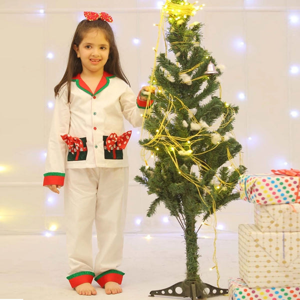Girls White Bow-Patch Nightsuits
